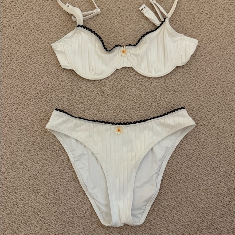 Daphne Top and Bottom 👙
